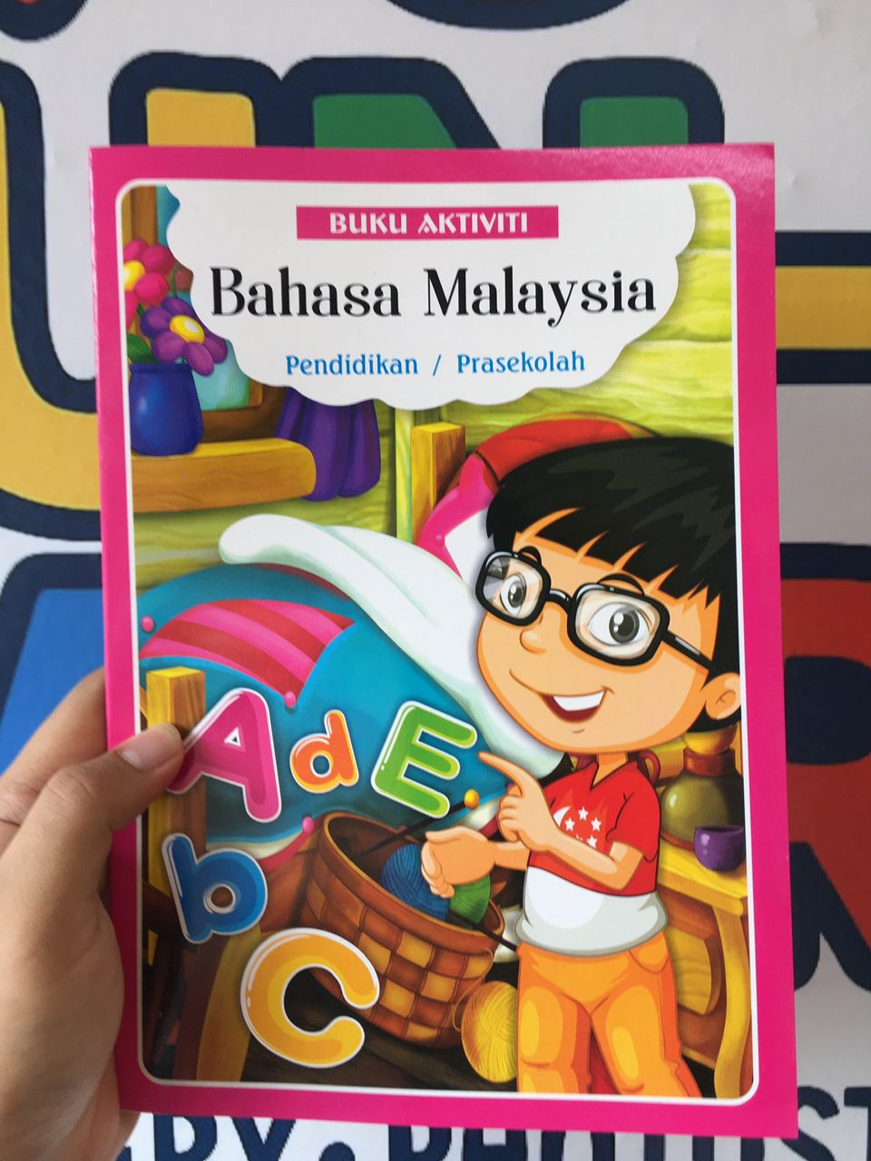 SB ACTIVITY BOOK -   SB0166
